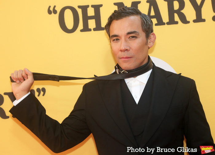 Photos: Company of OH, MARY! Hits The Red Carpet On Opening Night  Image