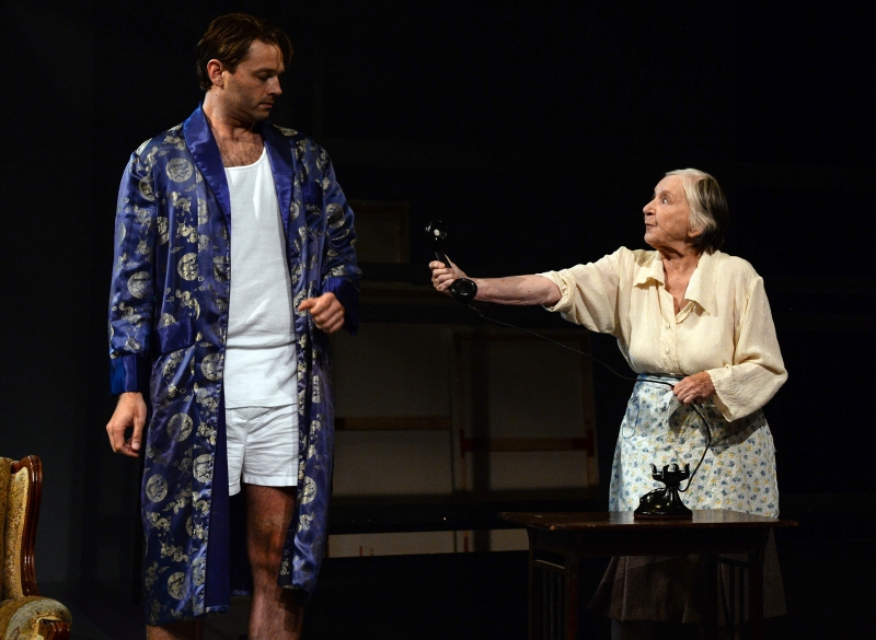 Review: DESIGN FOR LIVING at Odyssey Theatre Image