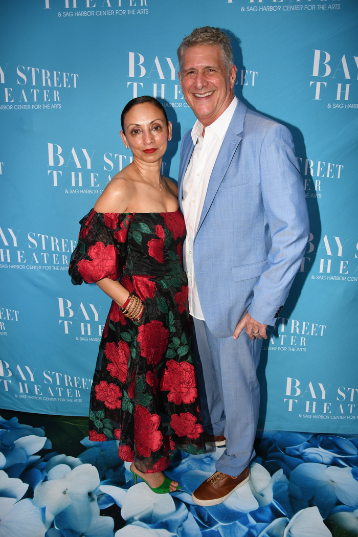 Photos: Go Inside Bay Street Theater's 32nd Annual Benefit Gala MAYBE THEY'RE MAGIC...!  Image