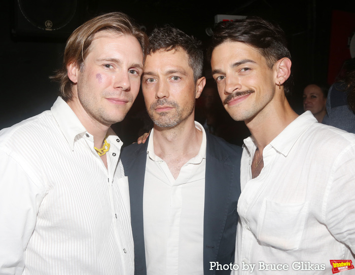 Photos: OH, MARY! Celebrates Opening Night at The Eagle Image