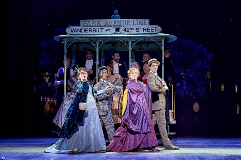 Review: HELLO, DOLLY!, The London Palladium Image