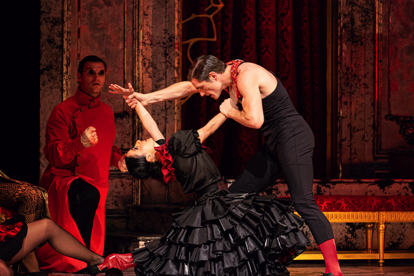 Emily Cardea (Dancer), Nicholas Sipes (Dancer), photo by Curtis Brown for the Santa F Photo