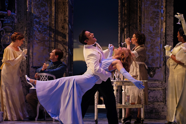 Photos: LA TRAVIATA at Santa Fe Opera  Image