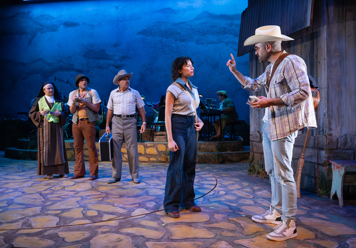Photos: First Look At SOMEWHERE OVER THE BORDER At People's Light Image