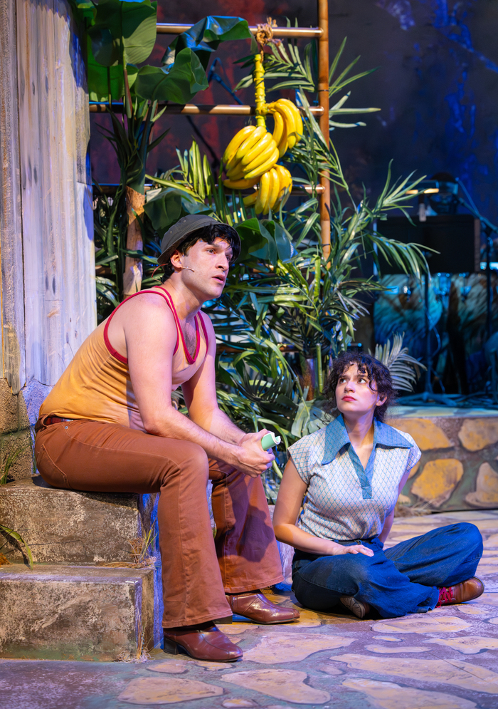 Photos: First Look At SOMEWHERE OVER THE BORDER At People's Light Image
