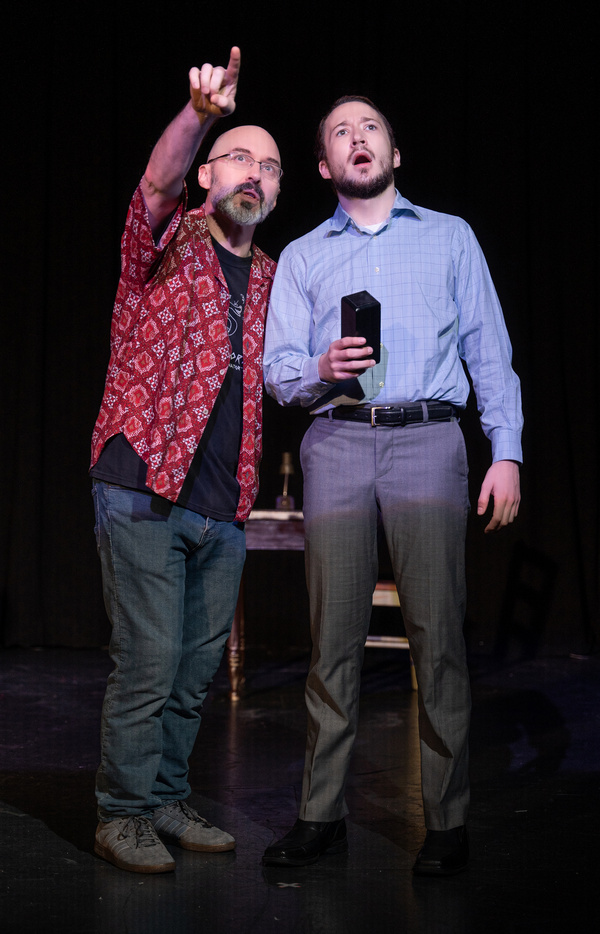 Photos: Conspiracy Theory Drama CON Premieres Off-Broadway Image