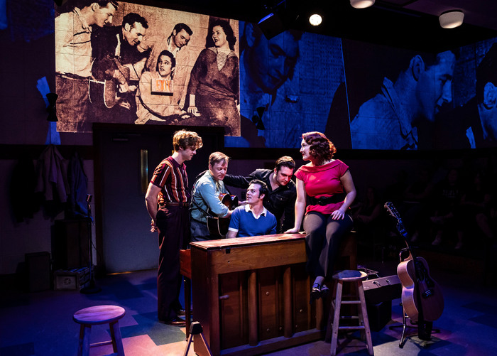 Photos: MILLION DOLLAR QUARTET at Paramount Theatre  Image