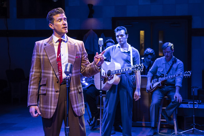 Photos: MILLION DOLLAR QUARTET at Paramount Theatre  Image