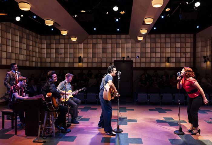 Photos: MILLION DOLLAR QUARTET at Paramount Theatre  Image