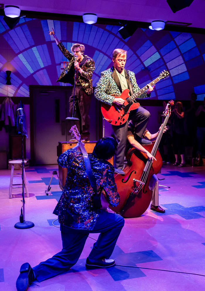 Photos: MILLION DOLLAR QUARTET at Paramount Theatre  Image