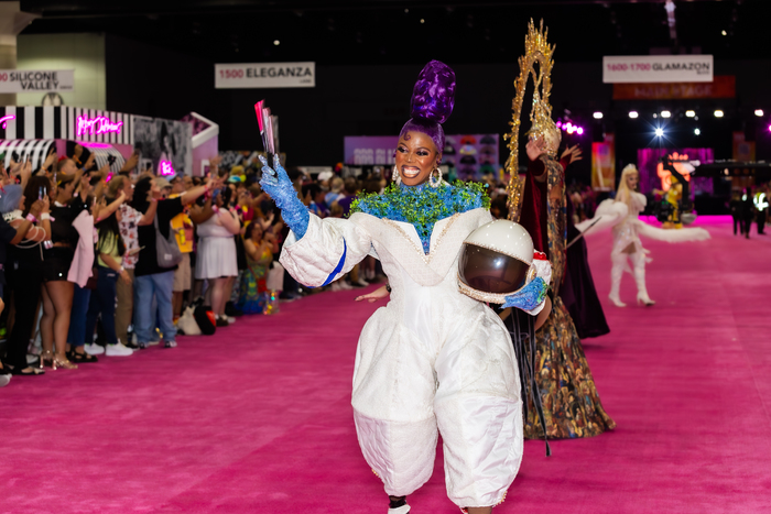 Photos: Go Inside RuPaul's DragCon LA 2024  Image