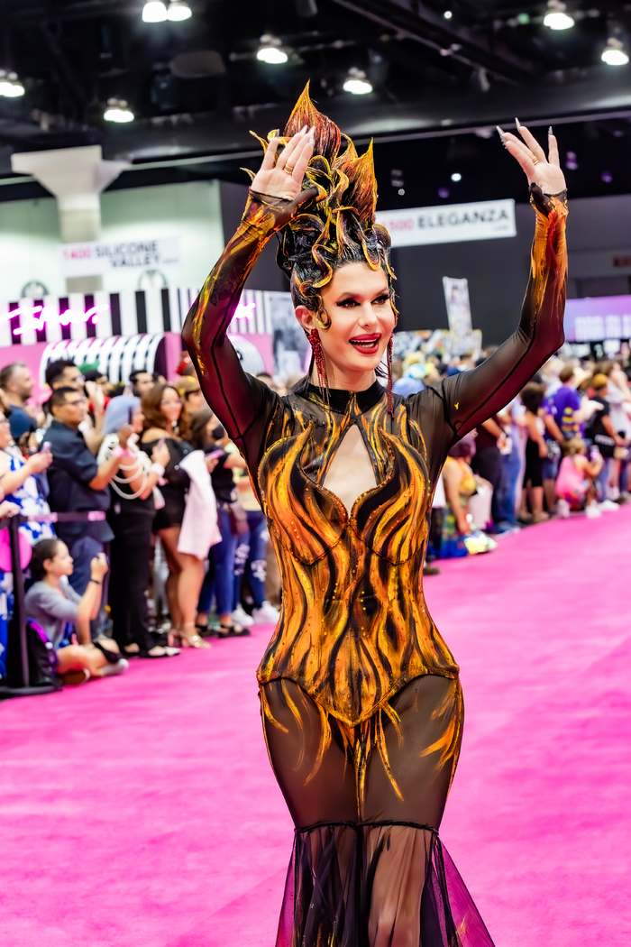 Photos: Go Inside RuPaul's DragCon LA 2024  Image