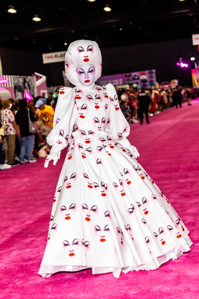 Photos: Go Inside RuPaul's DragCon LA 2024  Image