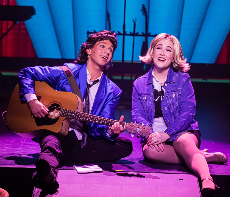 Review: THE WEDDING SINGER at Royale Theatre At Planet Royale  Image