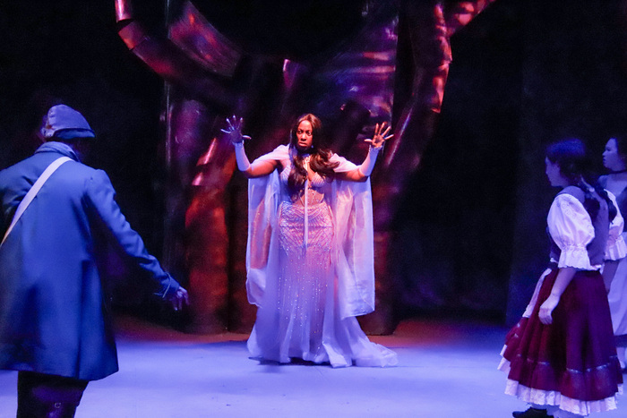 Photos: INTO THE WOODS at Greenway Court Theatre  Image