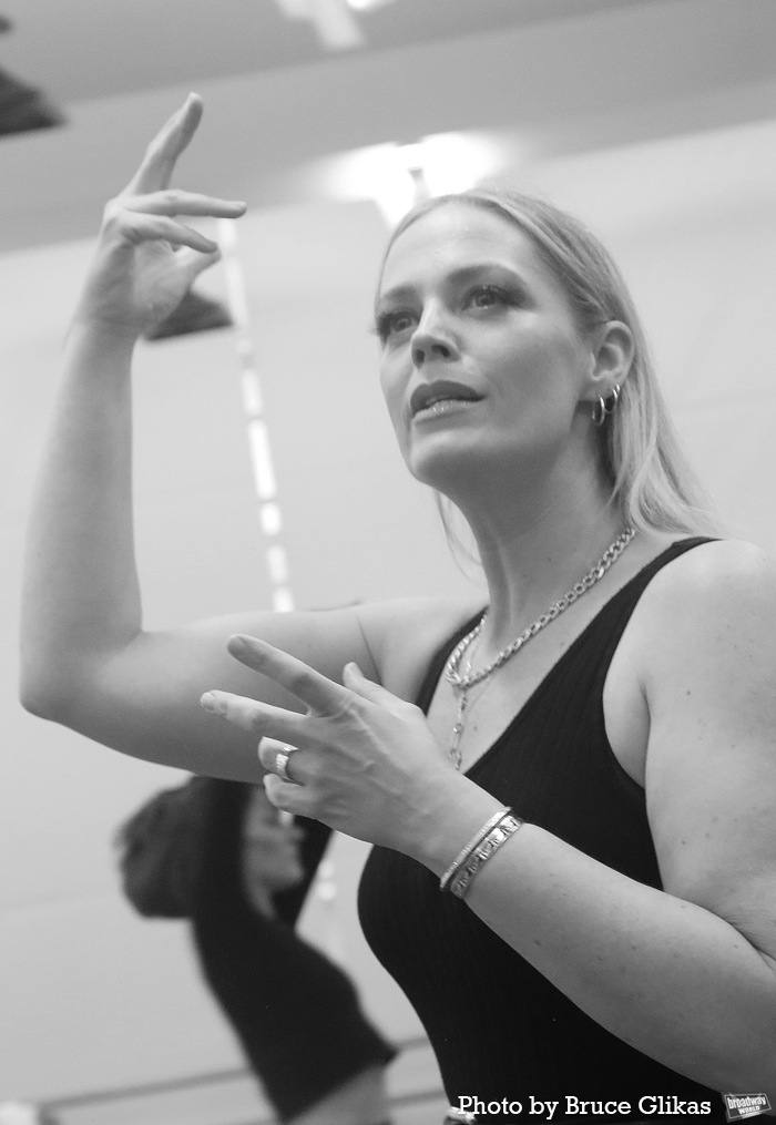 Photos: Cast of NINE at the Kennedy Center Meets the Press Image