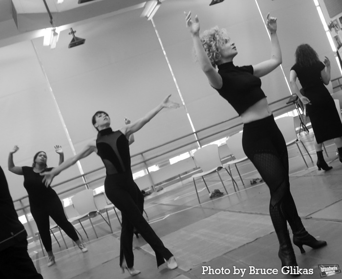 Photos: Cast of NINE at the Kennedy Center Meets the Press Image