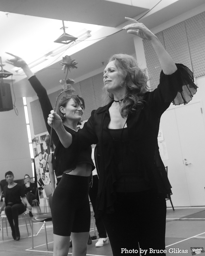 Photos: Cast of NINE at the Kennedy Center Meets the Press Image