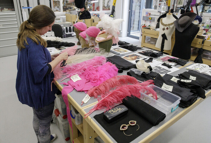 Photos: Go Behind the Scenes of SCHOOL FOR SCANDAL At Royal Shakespeare Company Image