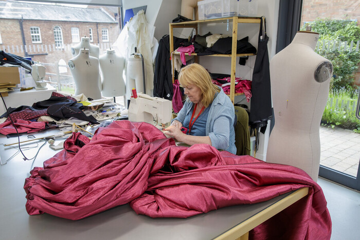 Photos: Go Behind the Scenes of SCHOOL FOR SCANDAL At Royal Shakespeare Company Image
