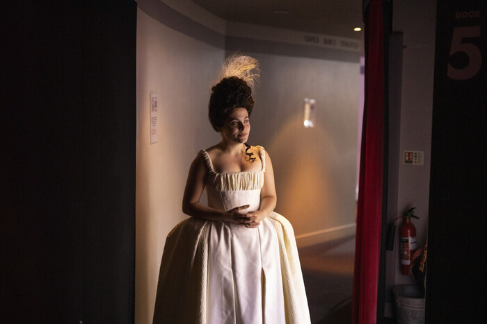 Photos: Go Behind the Scenes of SCHOOL FOR SCANDAL At Royal Shakespeare Company Image
