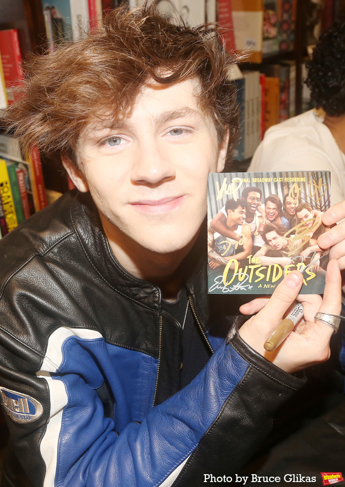 Photos: THE OUTSIDERS Cast Signs Original Broadway Cast Recording at Barnes & Noble Image