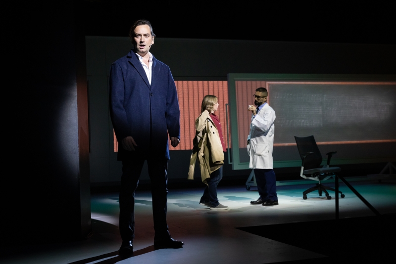 Review: NEXT TO NORMAL at Houston Broadway Theatre  Image