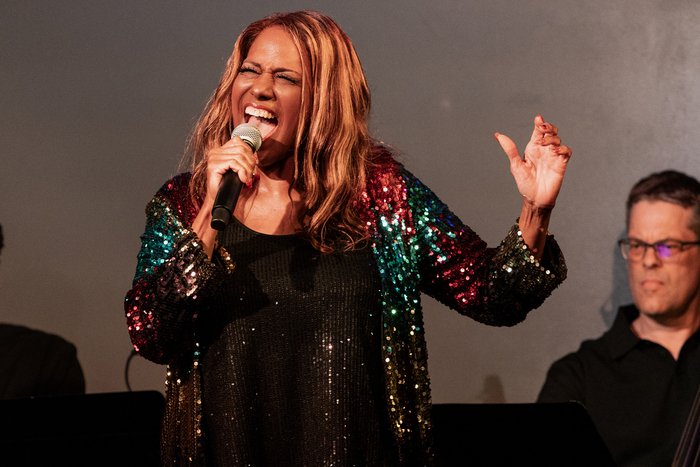 Photos: An Intimate Evening with Jennifer Holliday at Red Eye NY Image