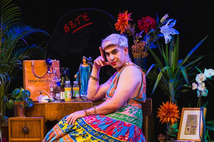 Photos: First Look At Luíz Soria In NI MI MADRE At Edinburgh Fringe  Image