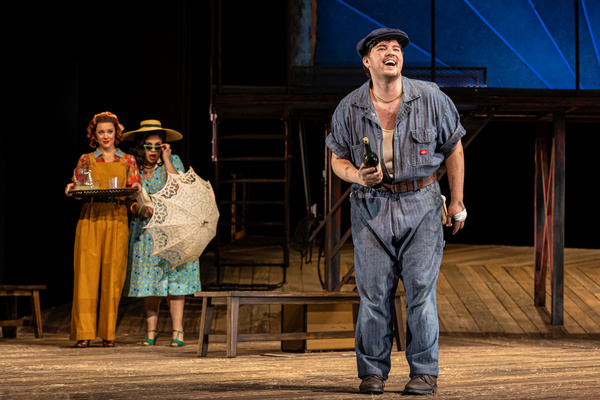 Photos: The Santa Fe Opera Presents THE ELIXIR OF LOVE  Image