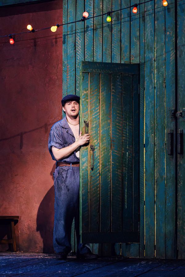 Photos: The Santa Fe Opera Presents THE ELIXIR OF LOVE Image