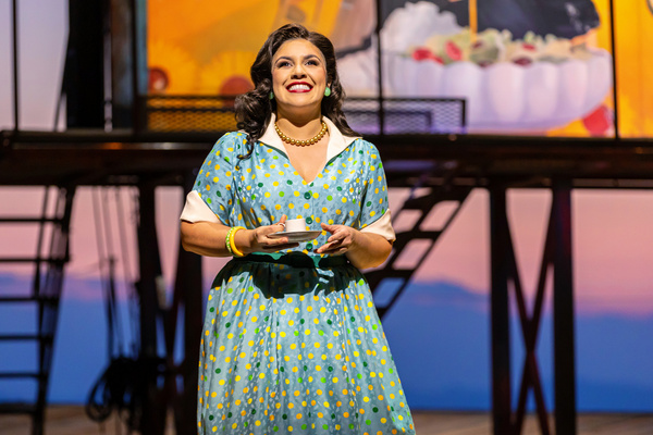 Photos: The Santa Fe Opera Presents THE ELIXIR OF LOVE  Image