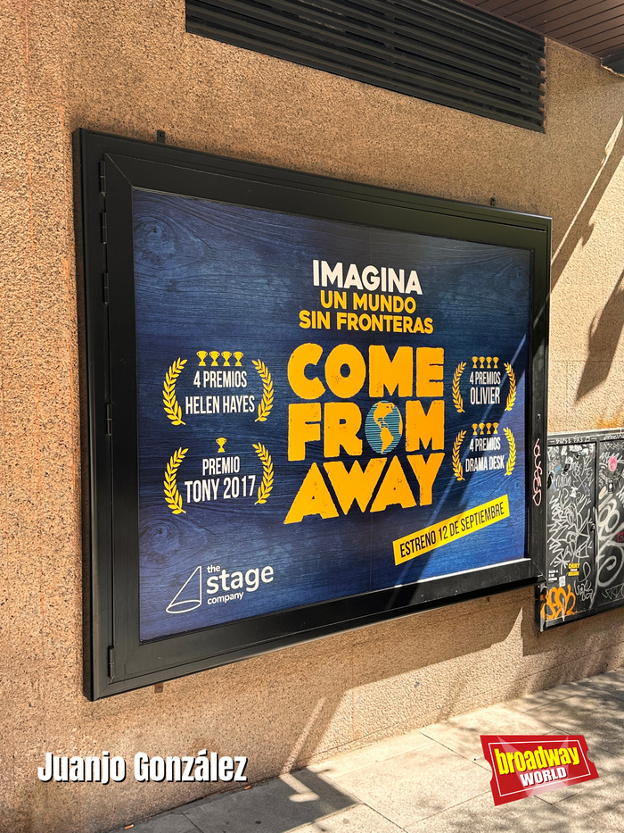 PHOTOS: El cartel de COME FROM AWAY ya luce en el Marquina de Madrid  Image