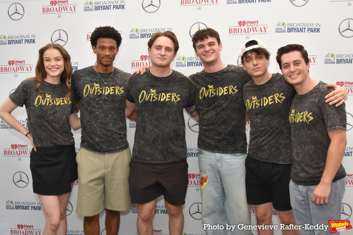 Photos: & JULIET, SIX, WICKED, and More Perform at Broadway in Bryant Park  Image