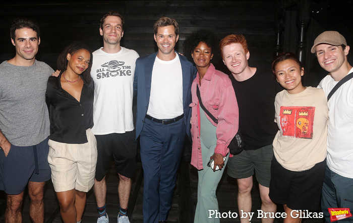 Chase Del Rey, Hillary Fisher, Ryan Vasquez, Andrew Rannells, Joy Woods, Carson Stewa Photo