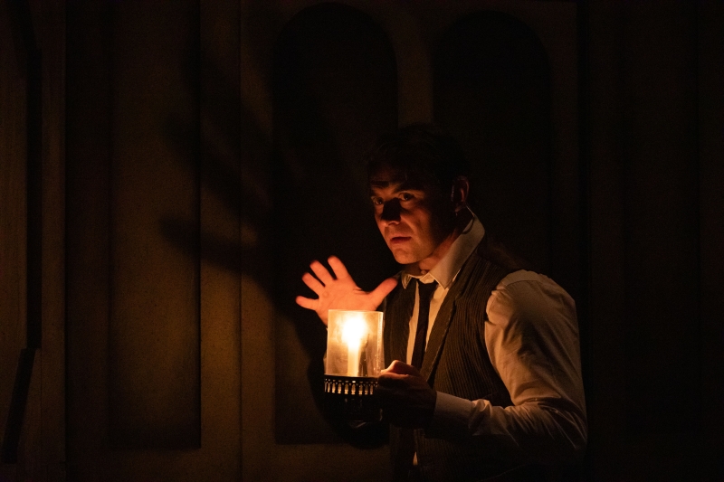 REVIEW: Kym Vaitiekus shares his thoughts on THE WOMAN IN BLACK  Image