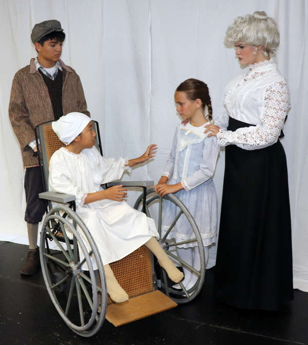 Photos: THE SECRET GARDEN at Sutter Street Theatre  Image