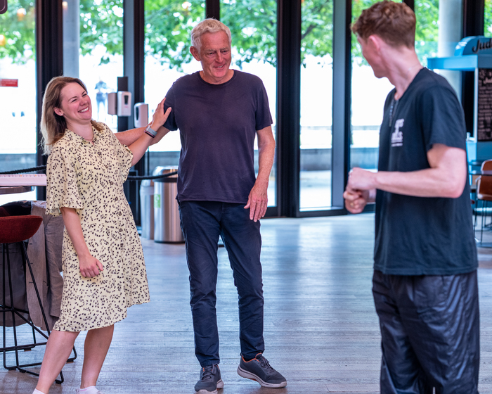 Photos: Gina Beck and Michael Simkins in Rehearsal For GUYS & DOLLS Image