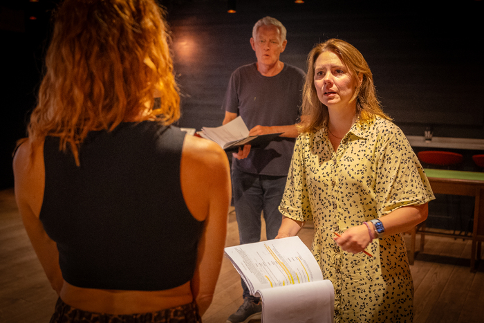 Photos: Gina Beck and Michael Simkins in Rehearsal For GUYS & DOLLS Image