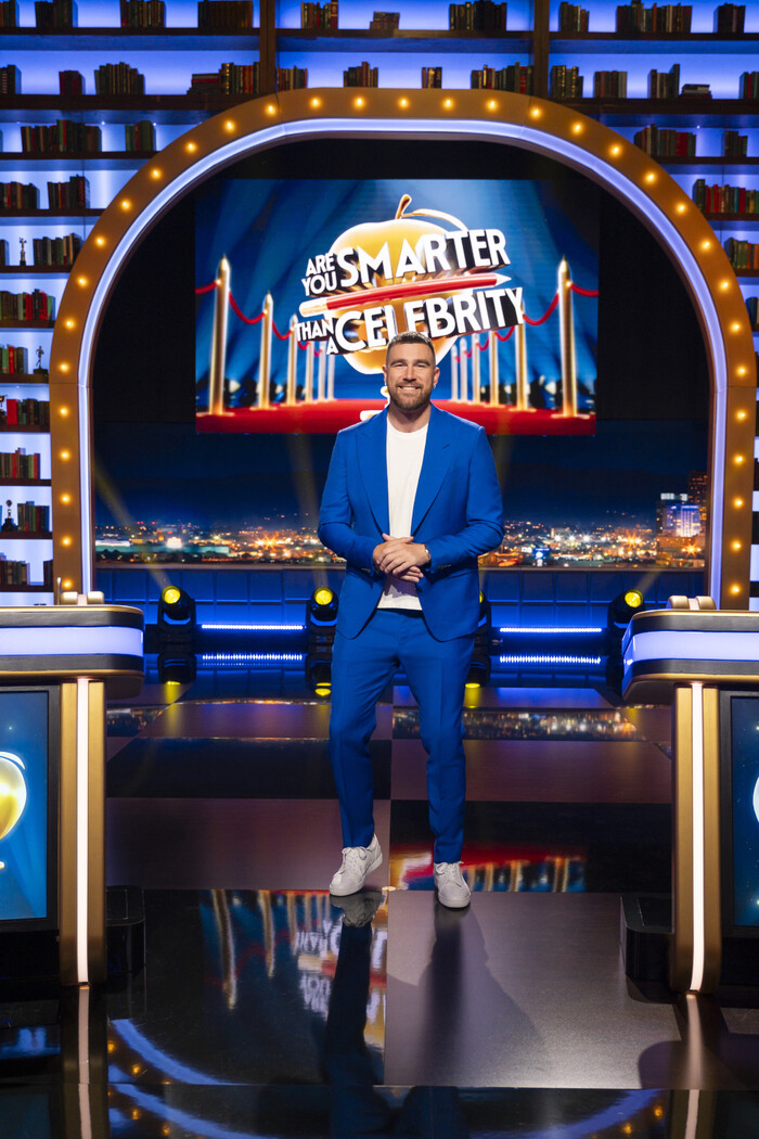 Photos: Prime Video Reveals First Look and Premiere Date for ARE YOU SMARTER THAN A CELEBRITY?  Image