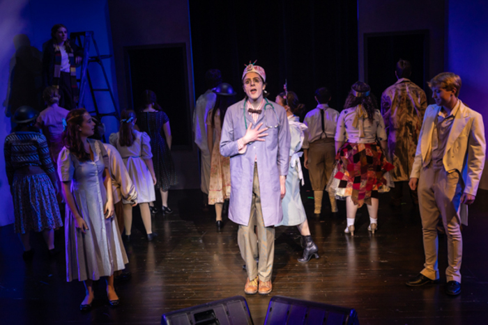 Photos: First look at Abby Theatre of Dublin presents Alice by Heart  Image