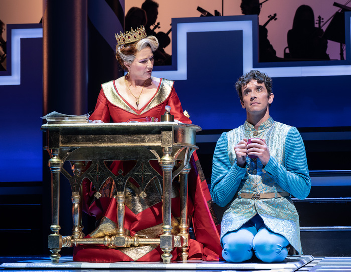 Photos: Sutton Foster & More in ONCE UPON A MATTRESS  Image