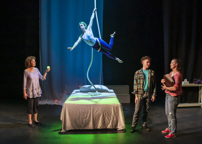 Photos: {IN}TANGIBLE Gets World Premiere At New York Theatre Row Image