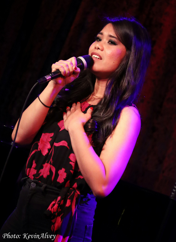 Photos: Songwriter Scott Alan Brings Bright Stars To Birdland Image
