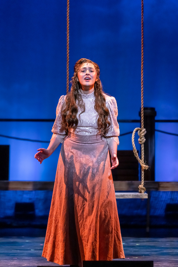 Photos: Music Theater Works' CAROUSEL  Image