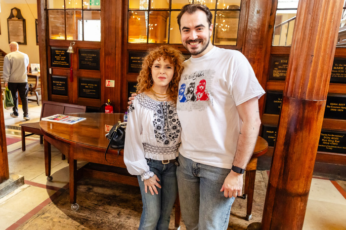 Photos: Bernadette Peters, Elaine Paige, and More at WEST END WOOFS (AND MEOWS)  Image