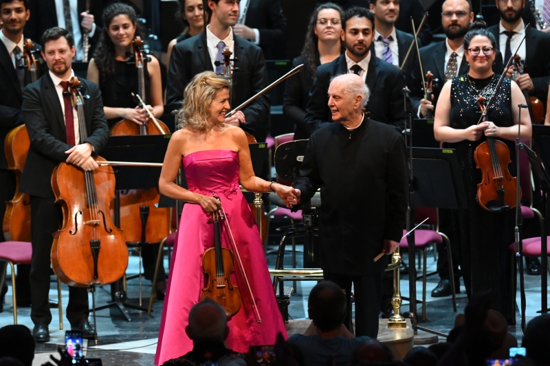 Review: BBC PROMS: PROM 31: ANNE-SOPHIE MUTTER PLAYS BRAHMS, Royal Albert Hall  Image