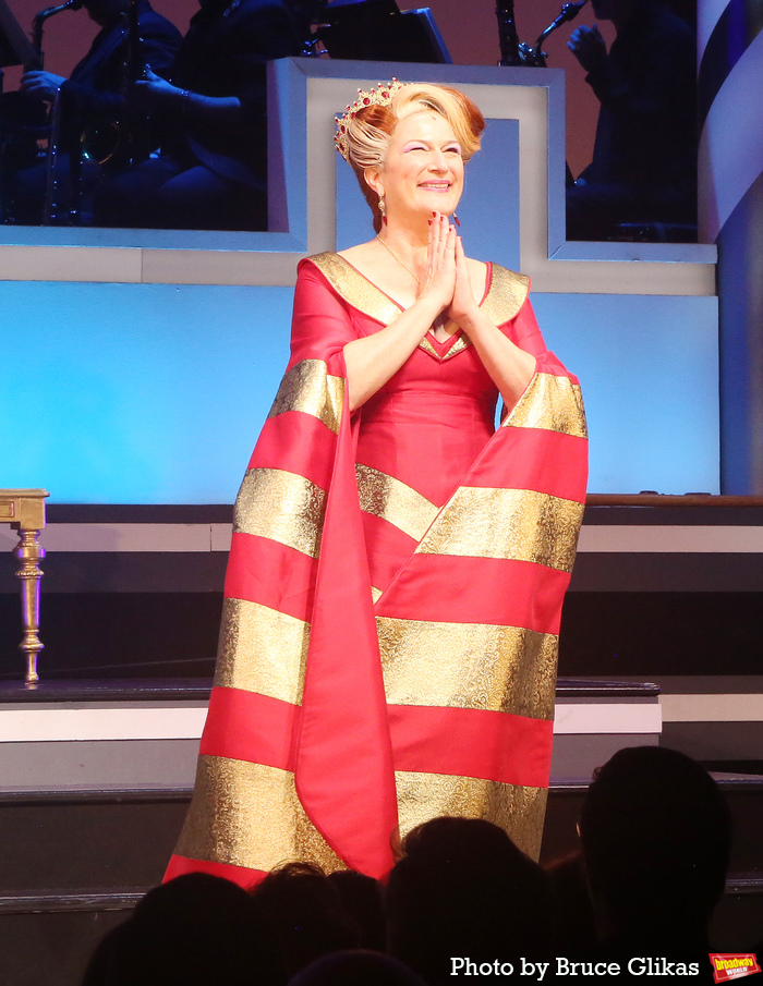 Photos: ONCE UPON A MATTRESS Opening Night Curtain Call Image