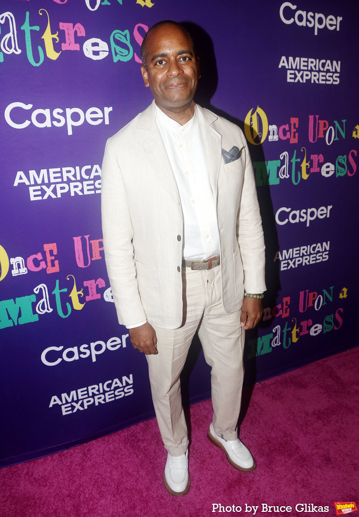 Photos: ONCE UPON A MATTRESS Stars Hit The Pink Carpet on Opening Night Image