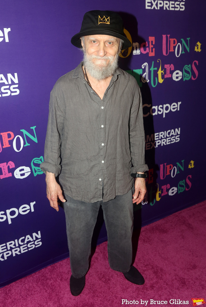 Photos: ONCE UPON A MATTRESS Stars Hit The Pink Carpet on Opening Night Image